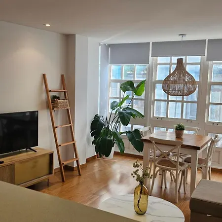Vivienda En El Centro De La Ciudad A Coruna