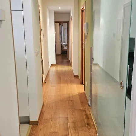 Daire Vivienda En El Centro De La Ciudad *