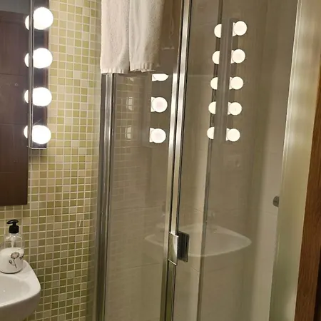 Vivienda En El Centro De La Ciudad * A Coruña